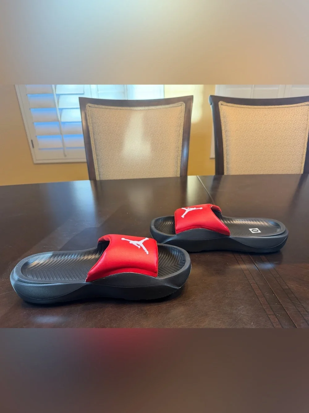 New Nike Air Jordan Red Black Slides Sandals Size US 10